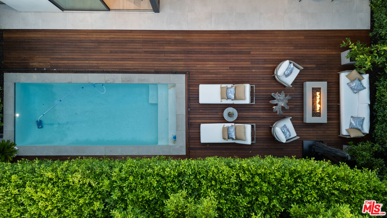 4255 Laurelgrove Ave