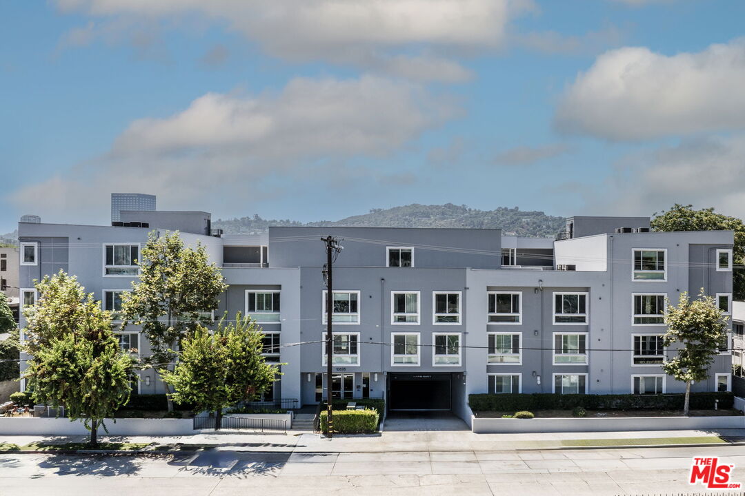 10878 Bloomfield St Unit: 308