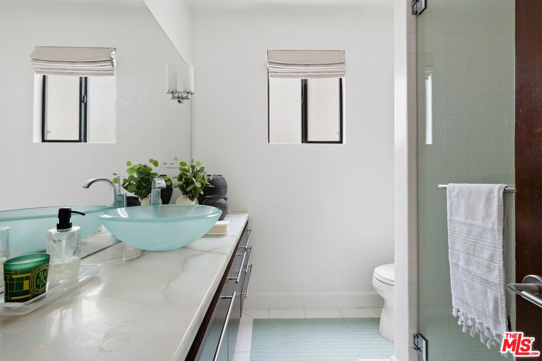 311 Ocean Ave Unit: 104