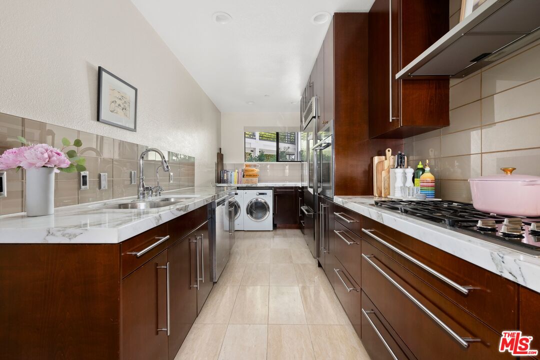 311 Ocean Ave Unit: 104