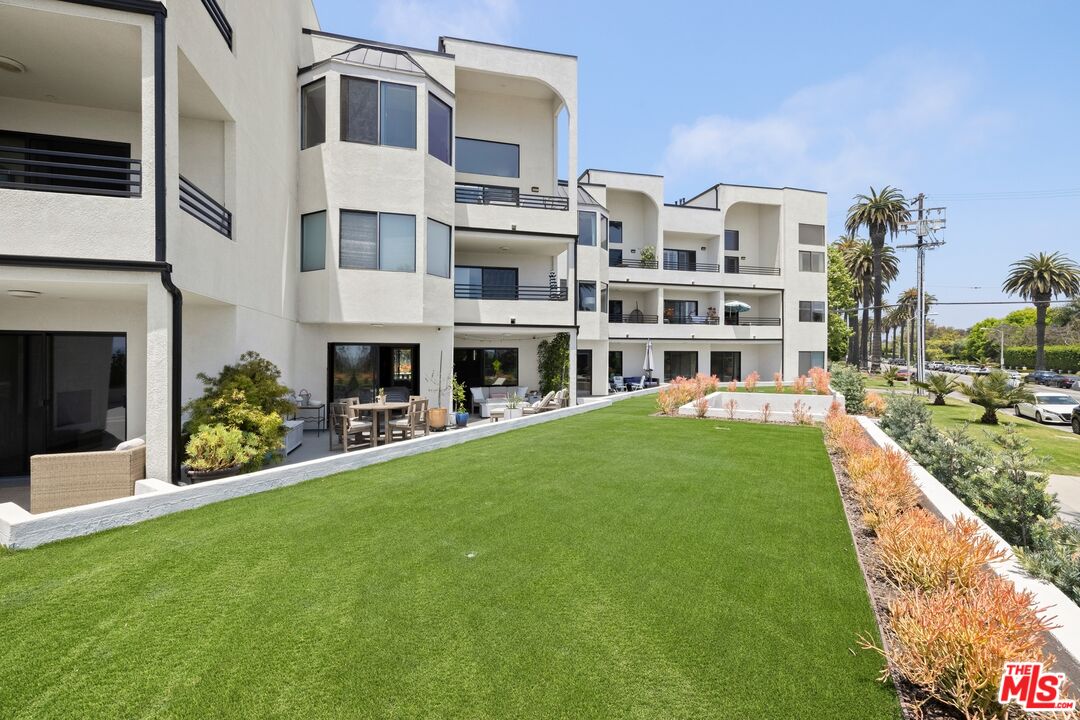 311 Ocean Ave Unit: 104
