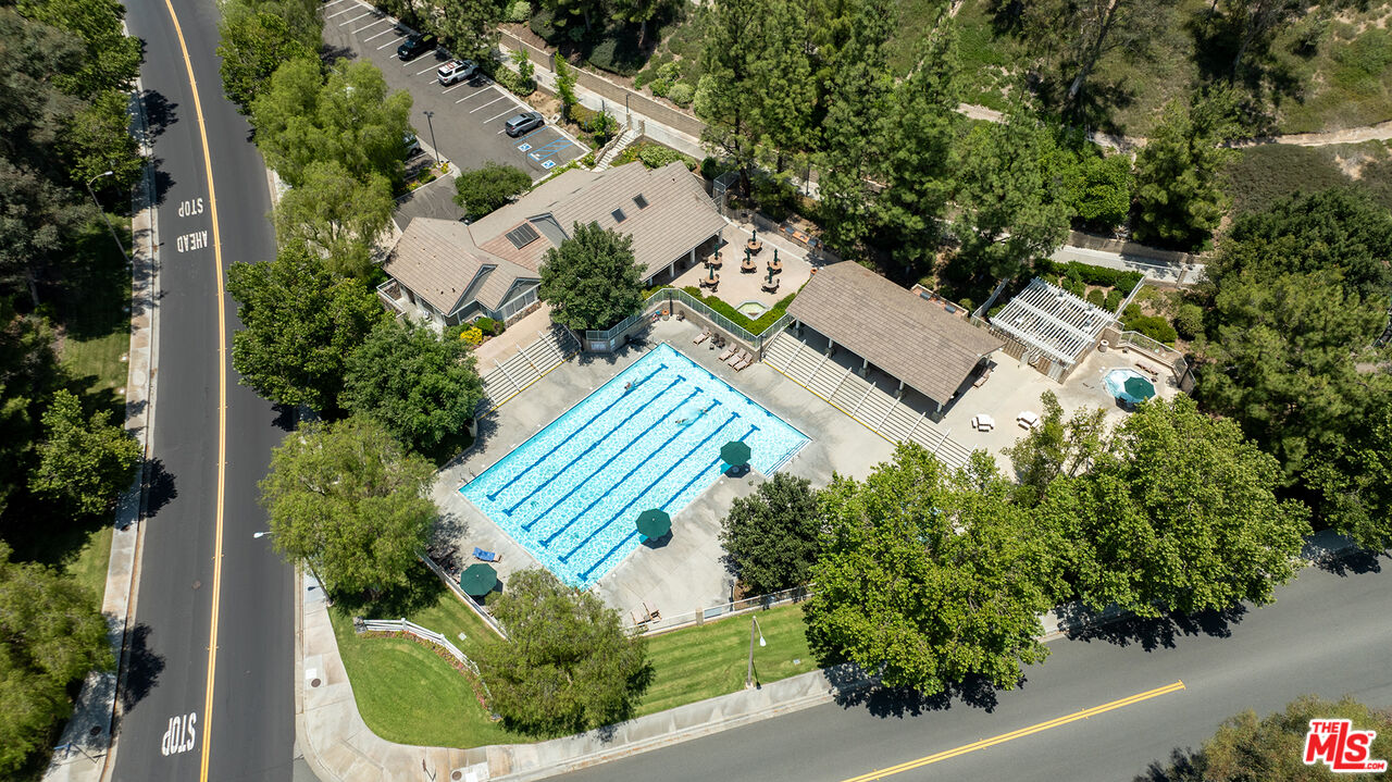 27050 Riversbridge Way