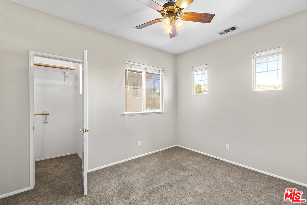 30319 Cedar Oak Ln