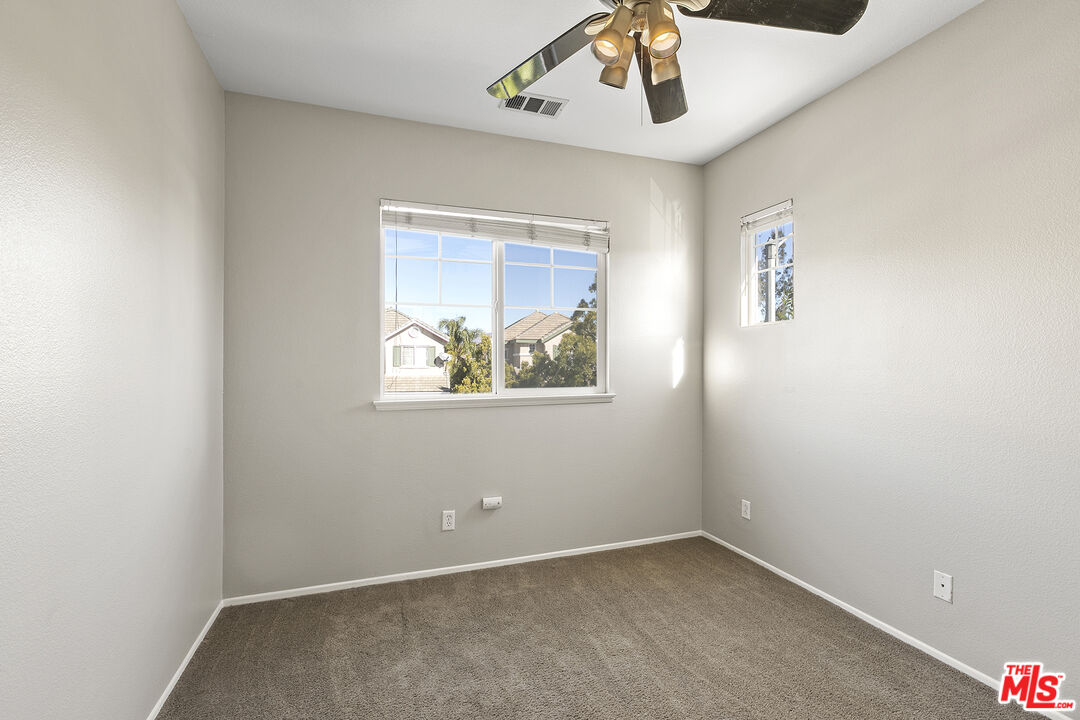 30319 Cedar Oak Ln