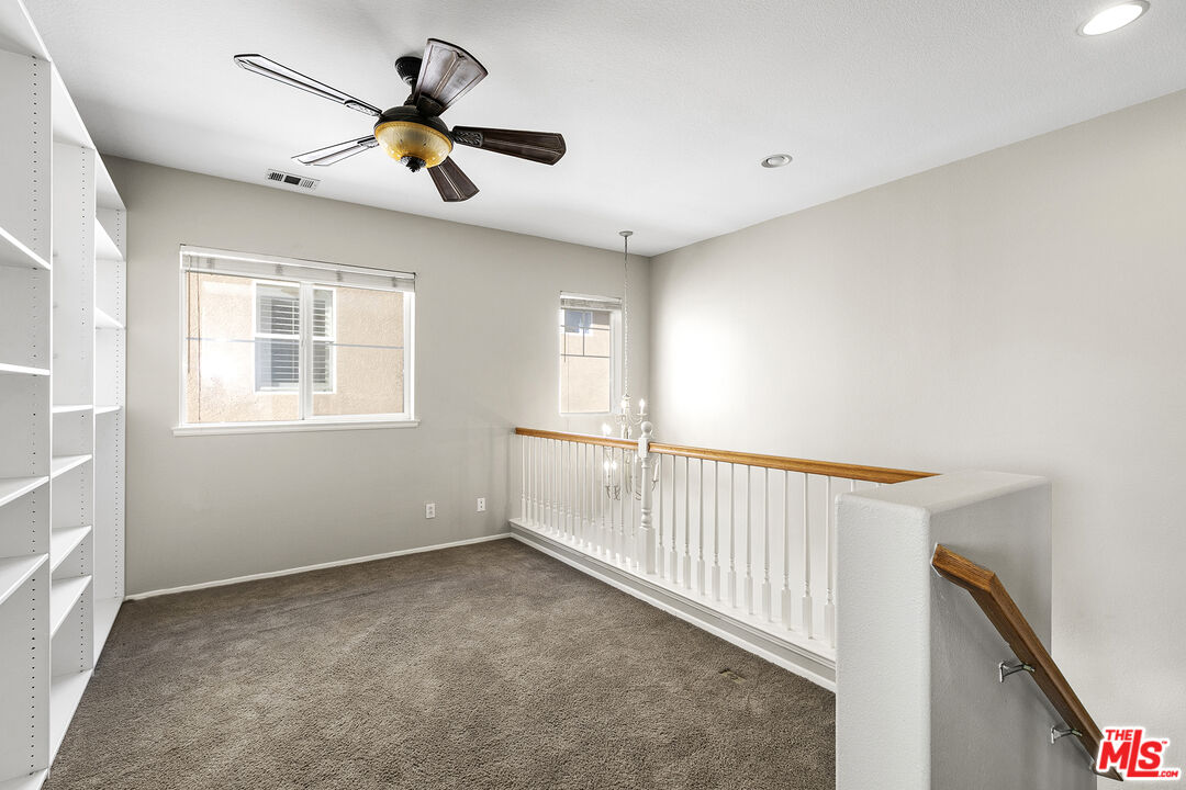 30319 Cedar Oak Ln