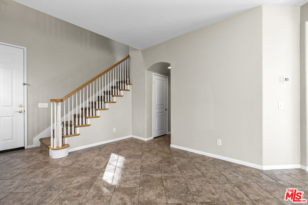 30319 Cedar Oak Ln