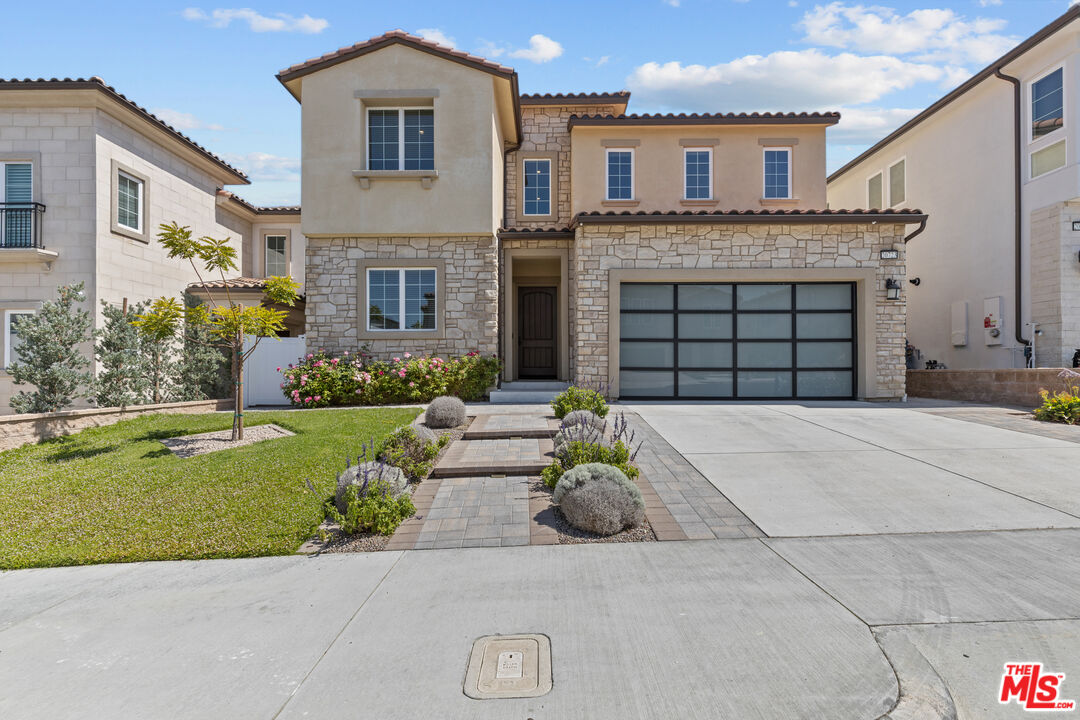 20723 W Deer Grass Ct