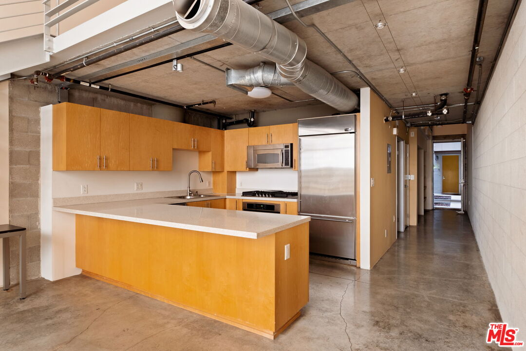 1130 S Flower St Unit: 118