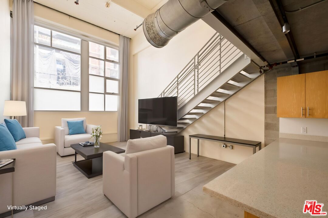 1130 S Flower St Unit: 118