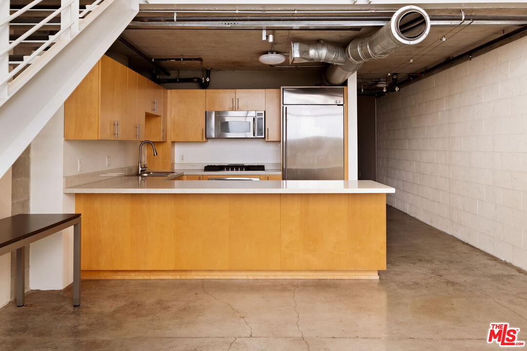 1130 S Flower St Unit: 118