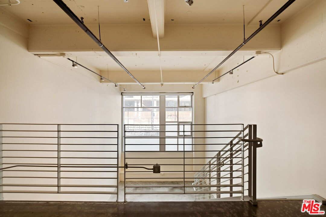 1130 S Flower St Unit: 118