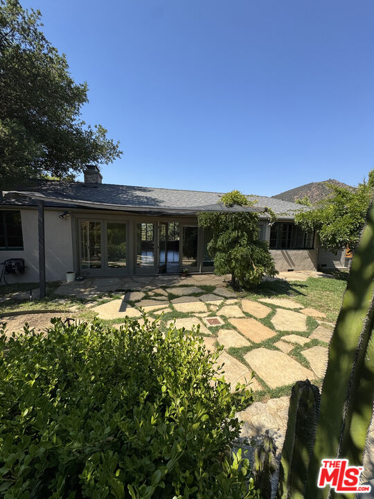 3392 Tareco Dr