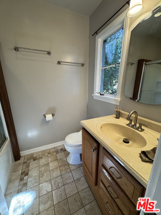 3392 Tareco Dr