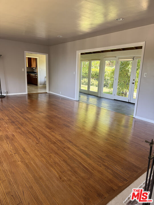 3392 Tareco Dr