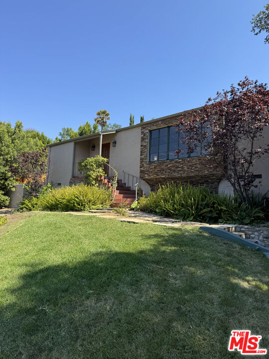 3392 Tareco Dr