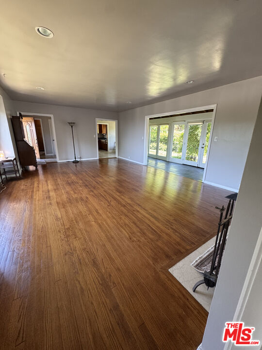 3392 Tareco Dr