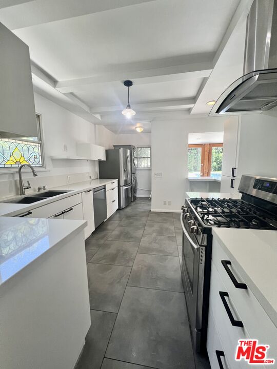 3964 Goodland Pl