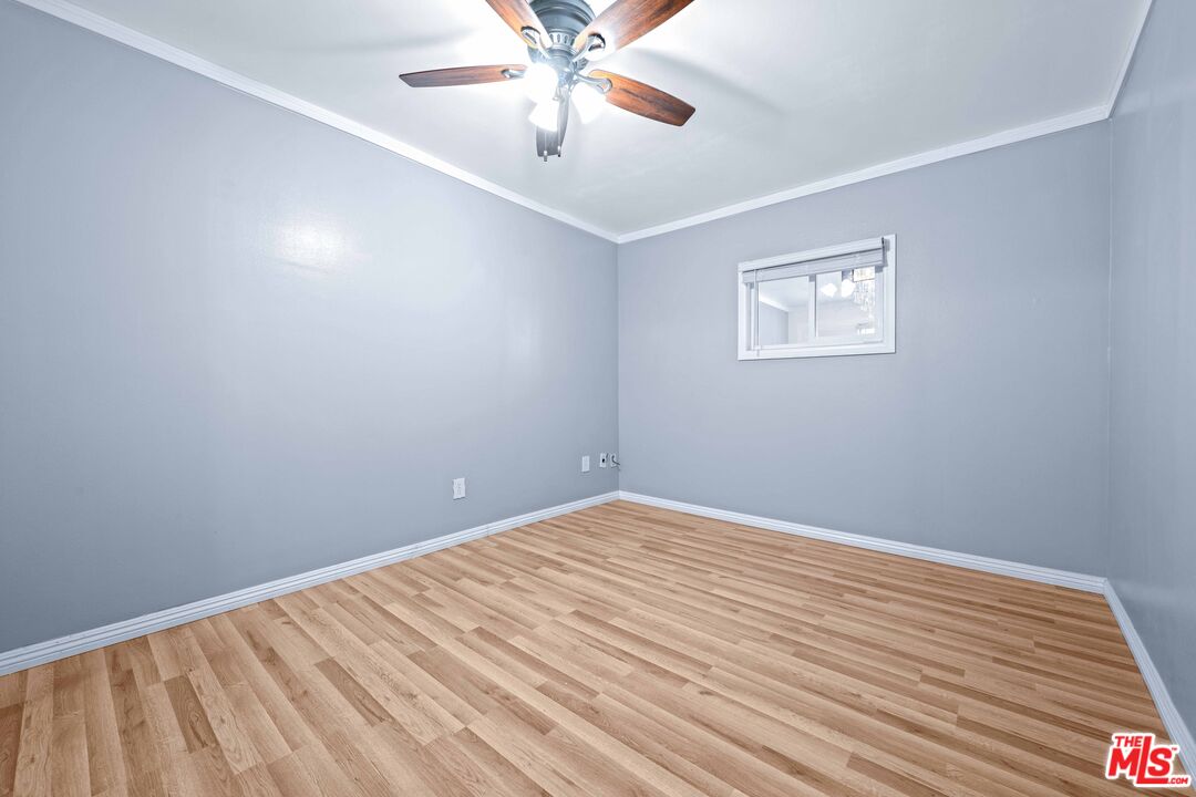 12801 Moorpark St Unit: 308
