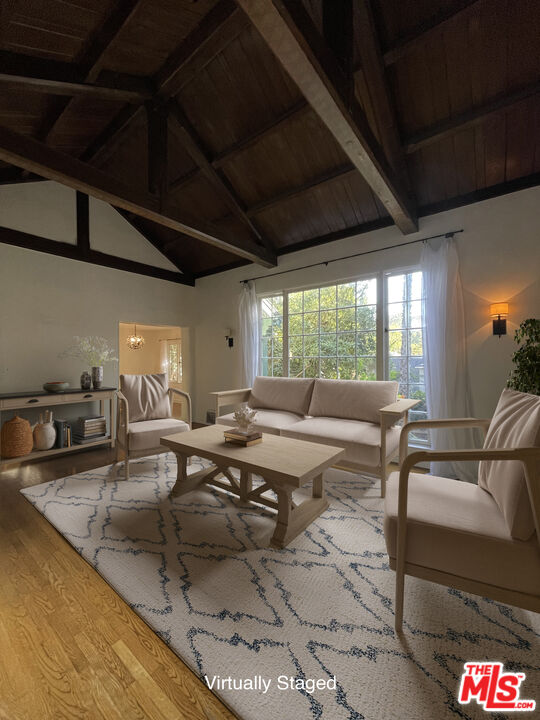 3116 Lake Hollywood Dr