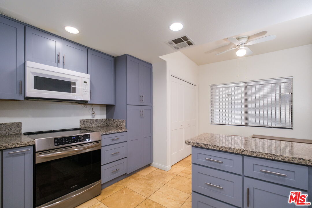 19029 Nordhoff St Unit: 104