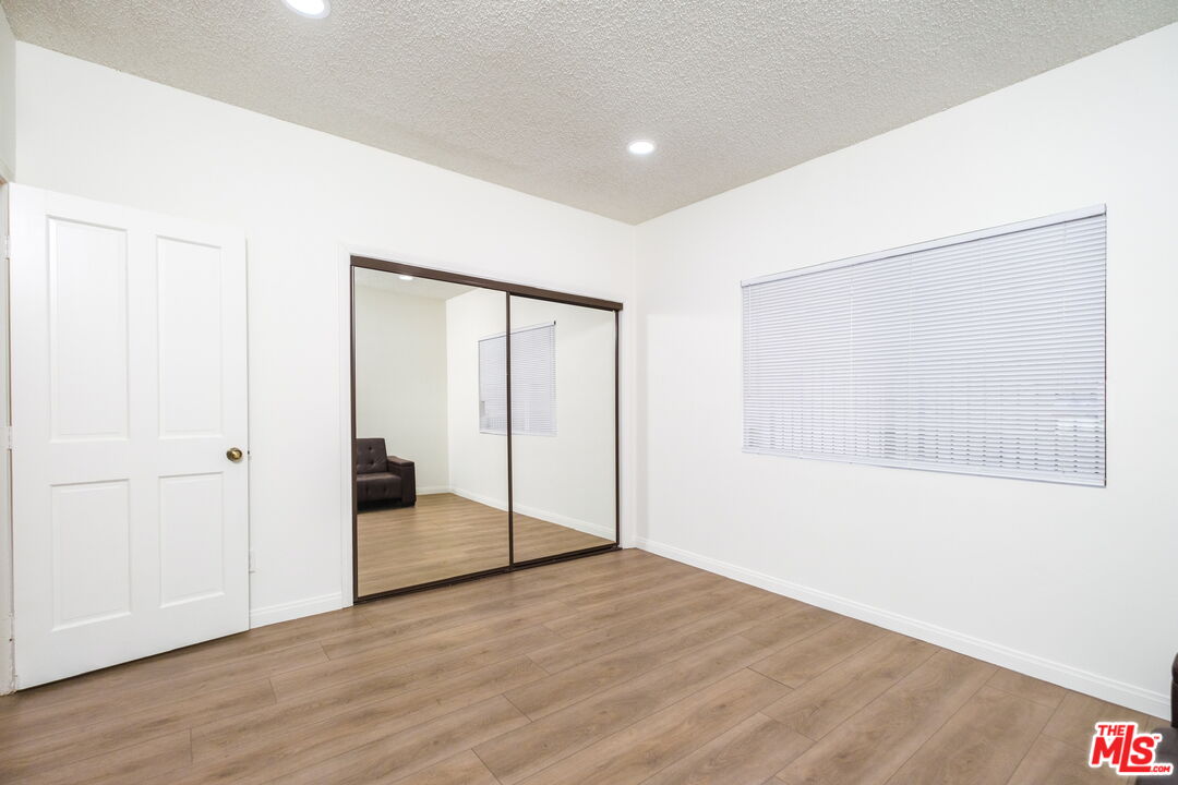 19029 Nordhoff St Unit: 104