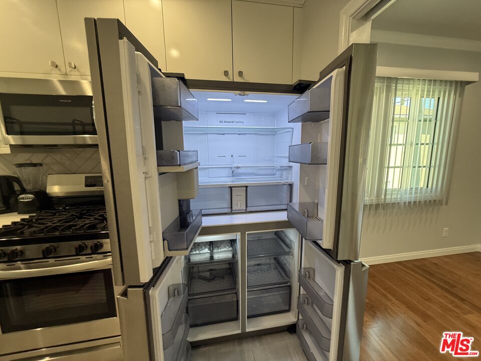 1935 N Hollywood Way Unit: C