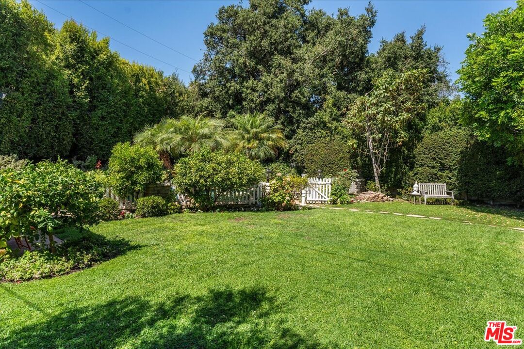 4331 Talofa Ave