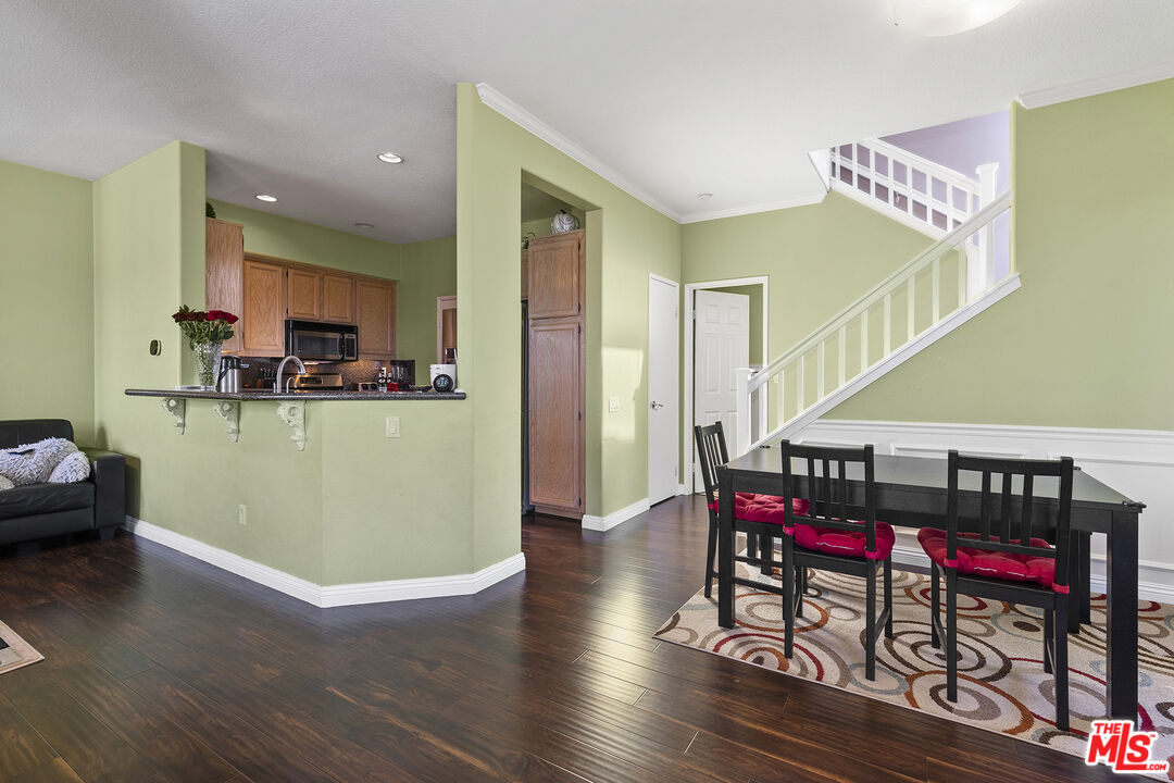 27025 Big Rapids Loop Unit: 12