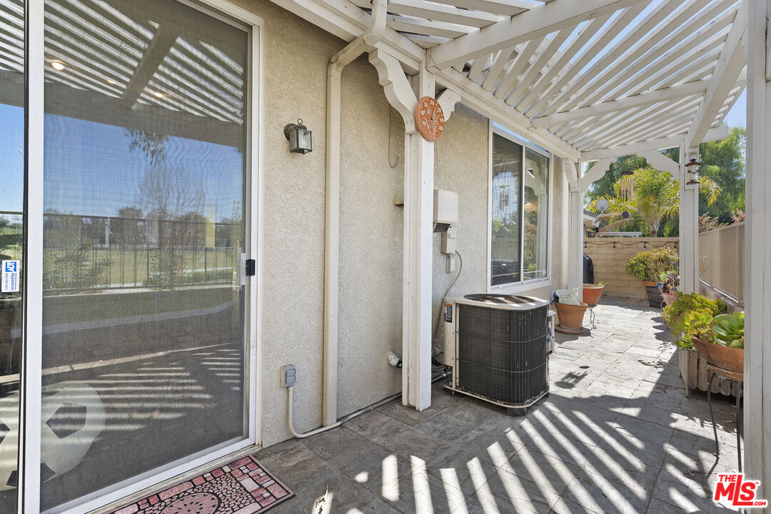 27025 Big Rapids Loop Unit: 12