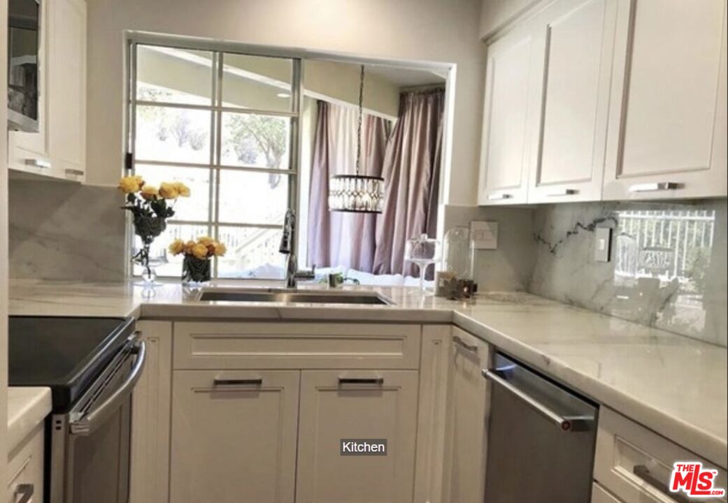 5805 Oak Bend Ln Unit: 210