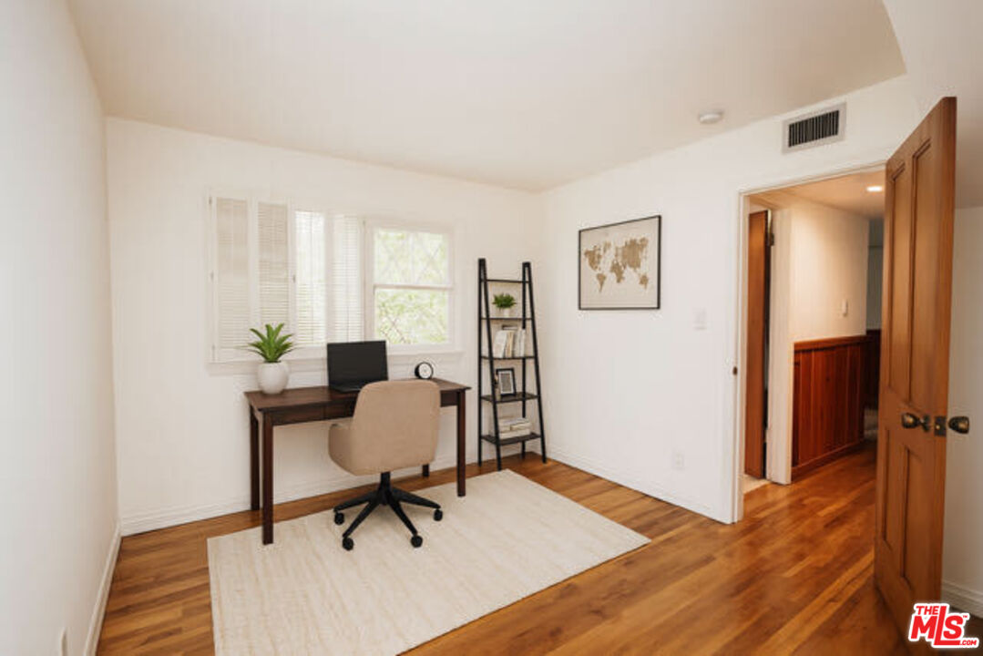 14807 Round Valley Dr