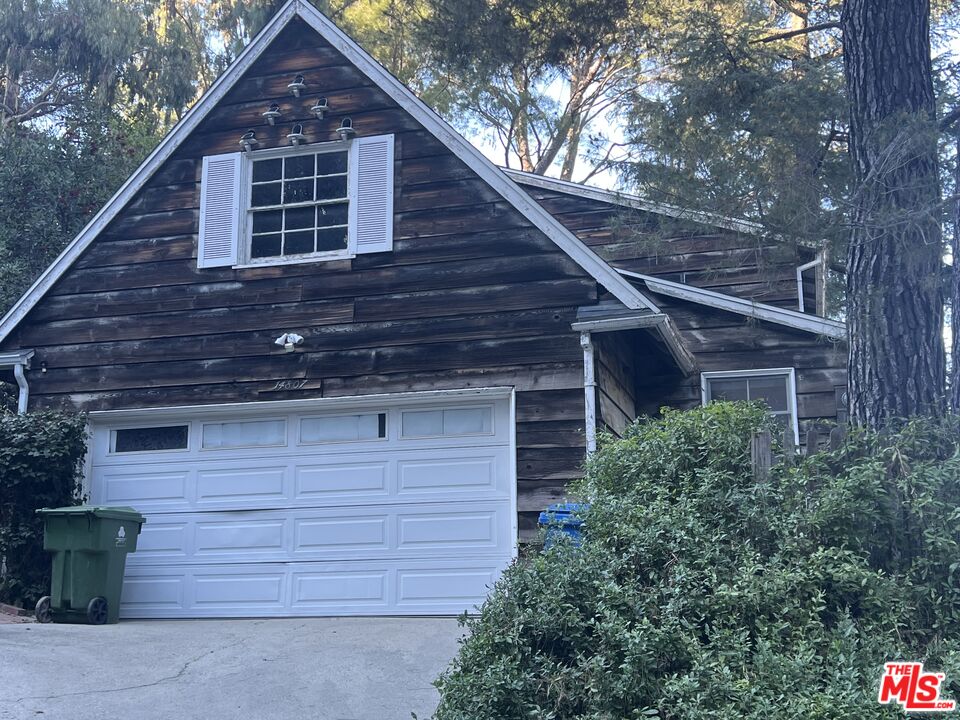 14807 Round Valley Dr