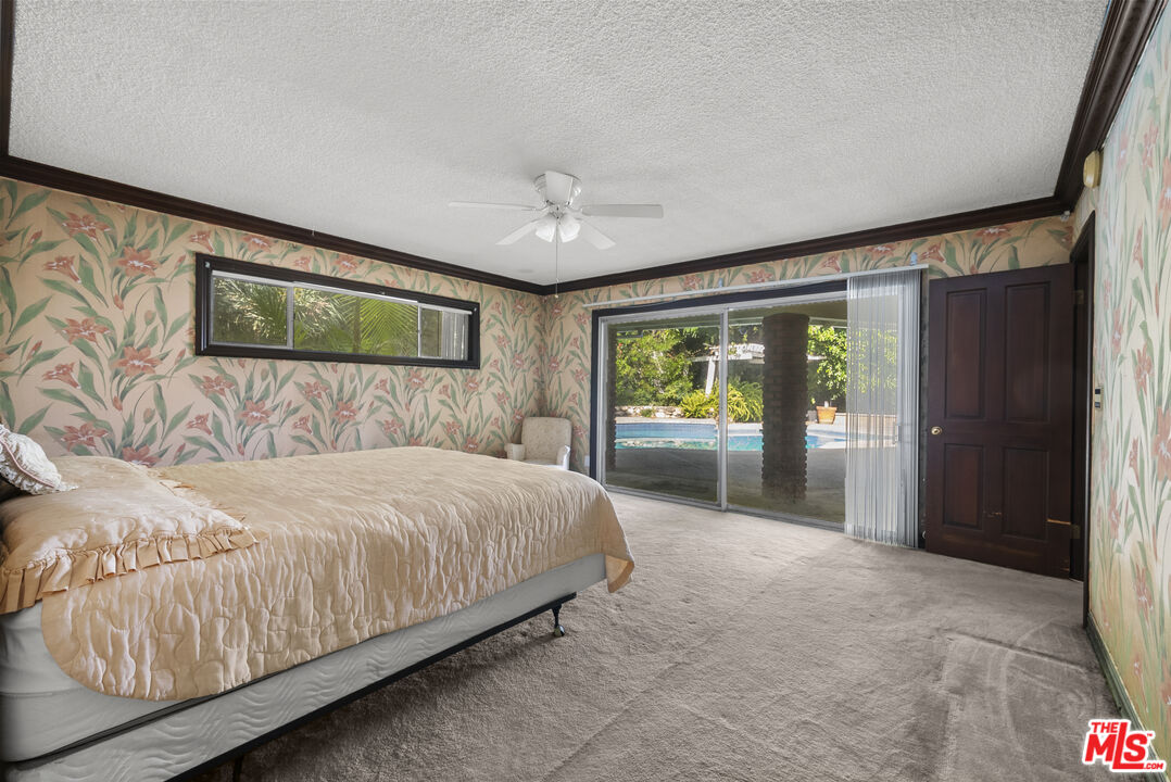 3533 Willowcrest Ave