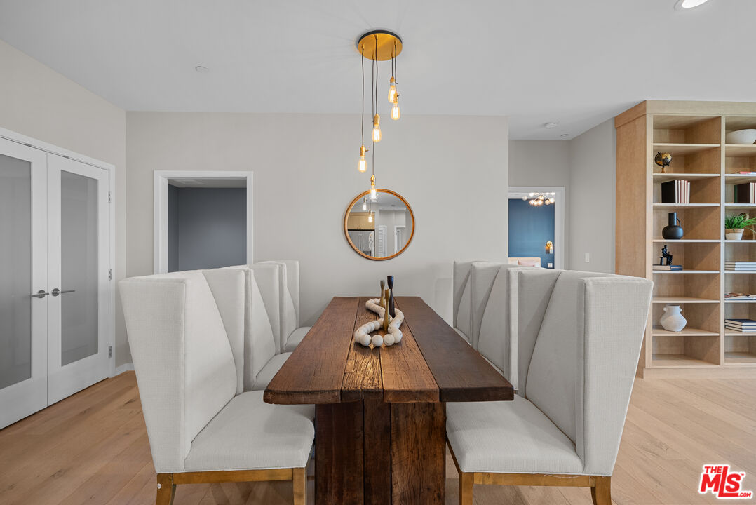 4240 Laurel Canyon Blvd Unit: 401
