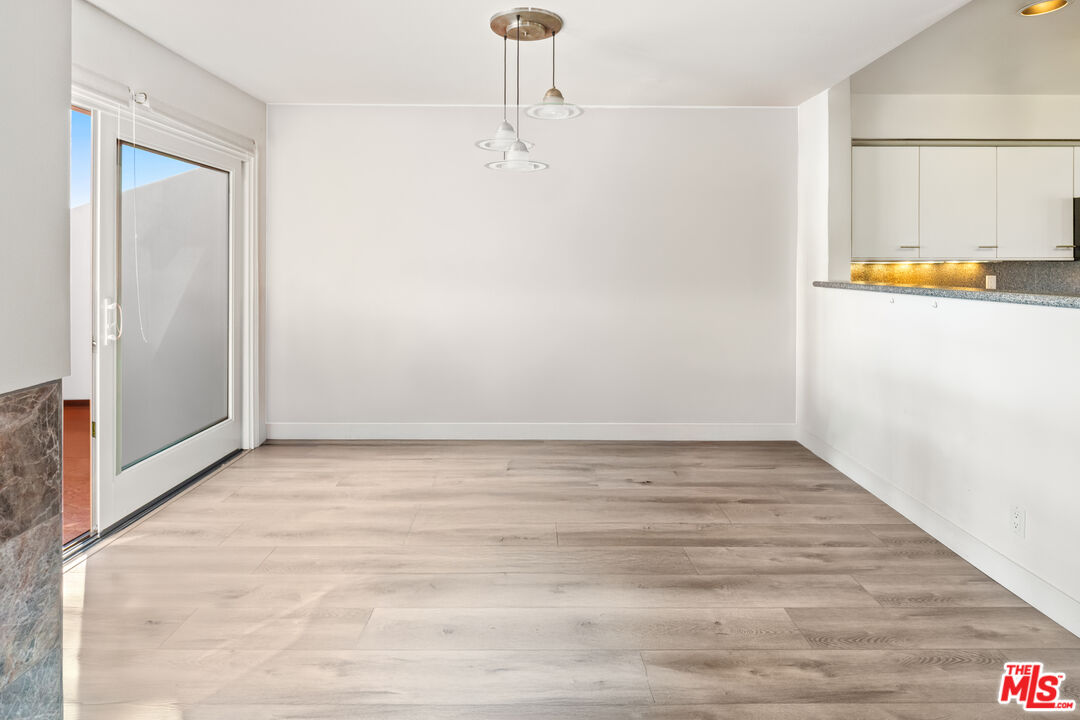 4297 Carpinteria Ave Unit: 8