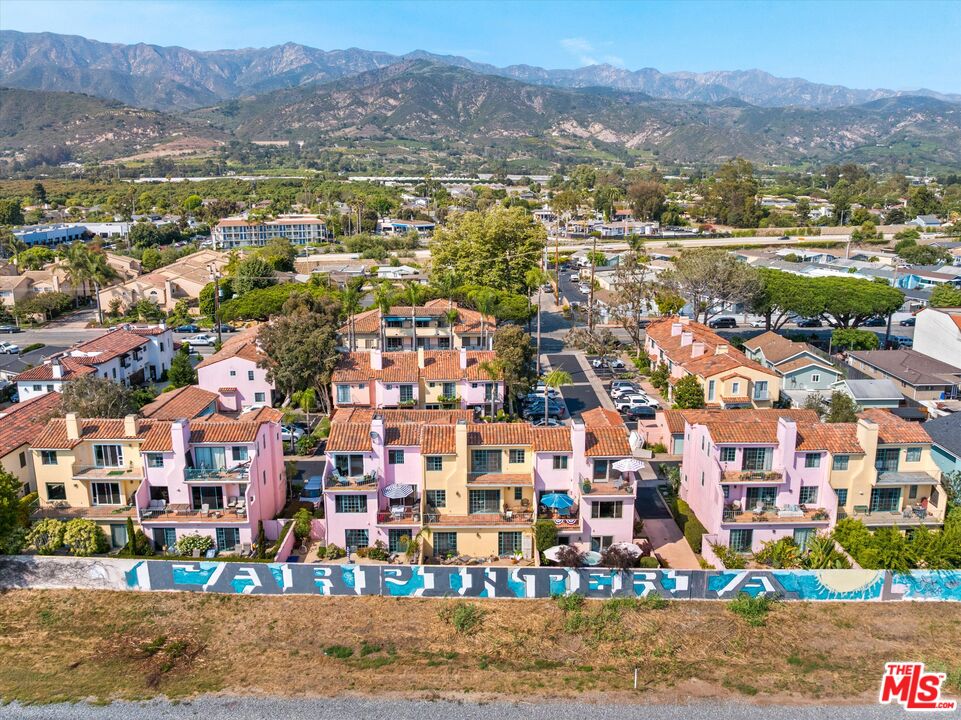 4297 Carpinteria Ave Unit: 8