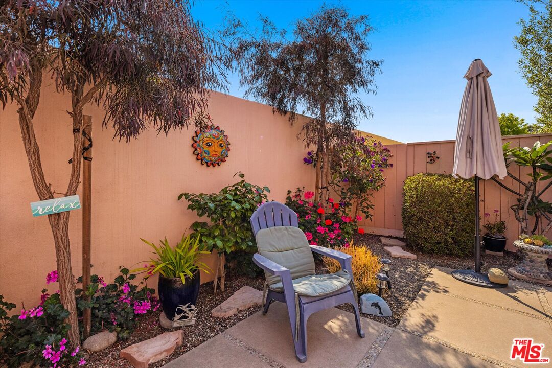 4297 Carpinteria Ave Unit: 8
