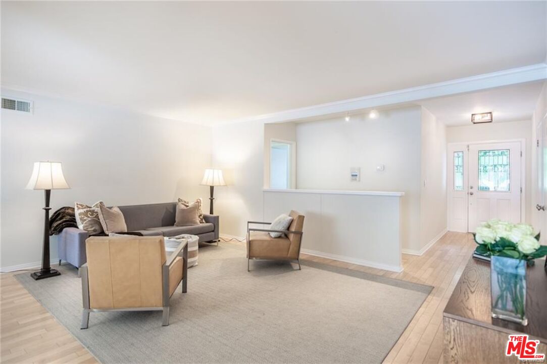 3720 Ventura Canyon Ave