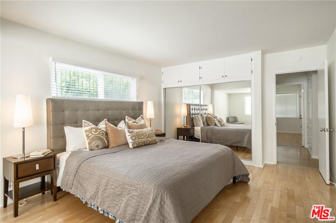 3720 Ventura Canyon Ave