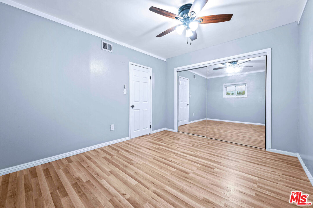 12801 Moorpark St Unit: 308