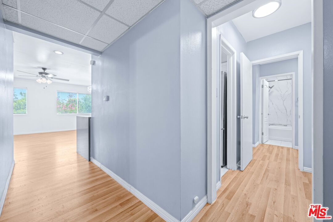 12801 Moorpark St Unit: 308