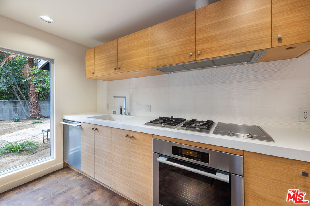 12931 Valleyheart Dr