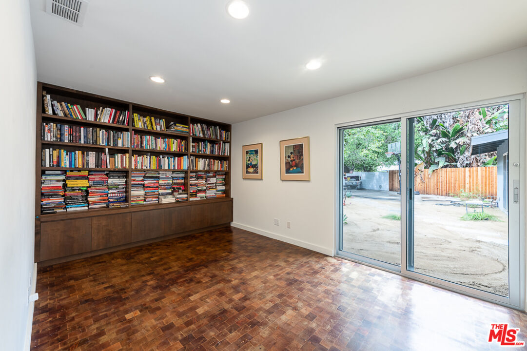 12931 Valleyheart Dr