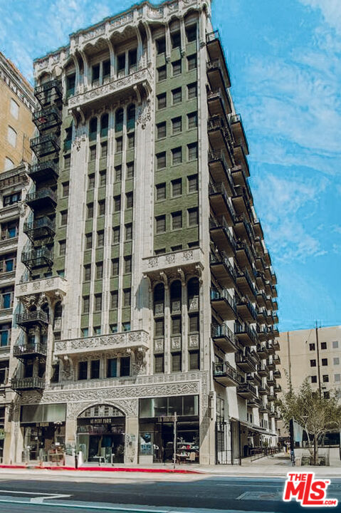 416 S Spring St Unit: 1210