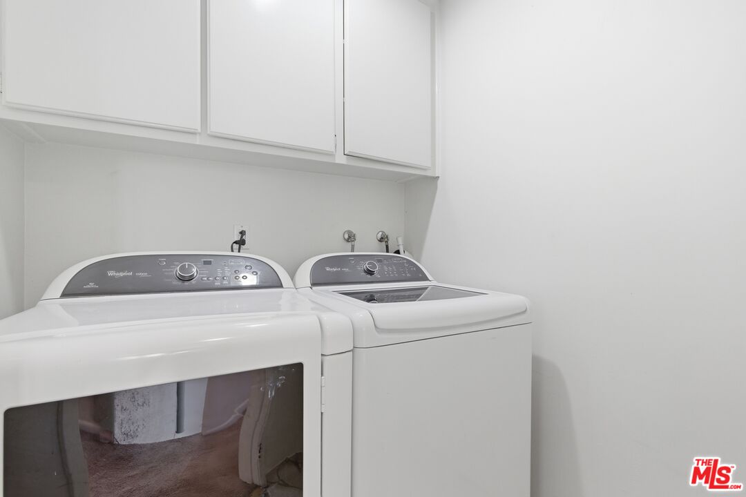 7100 Balboa Blvd Unit: 101