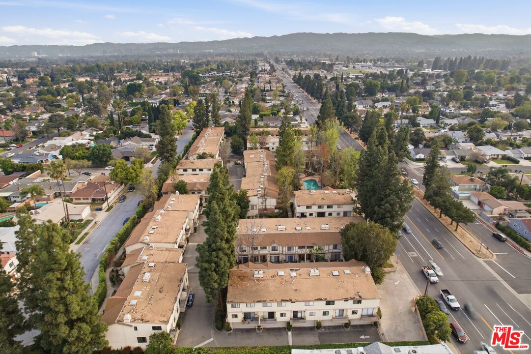 7100 Balboa Blvd Unit: 101