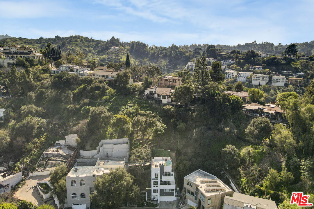 4112 Vanetta Place Pl