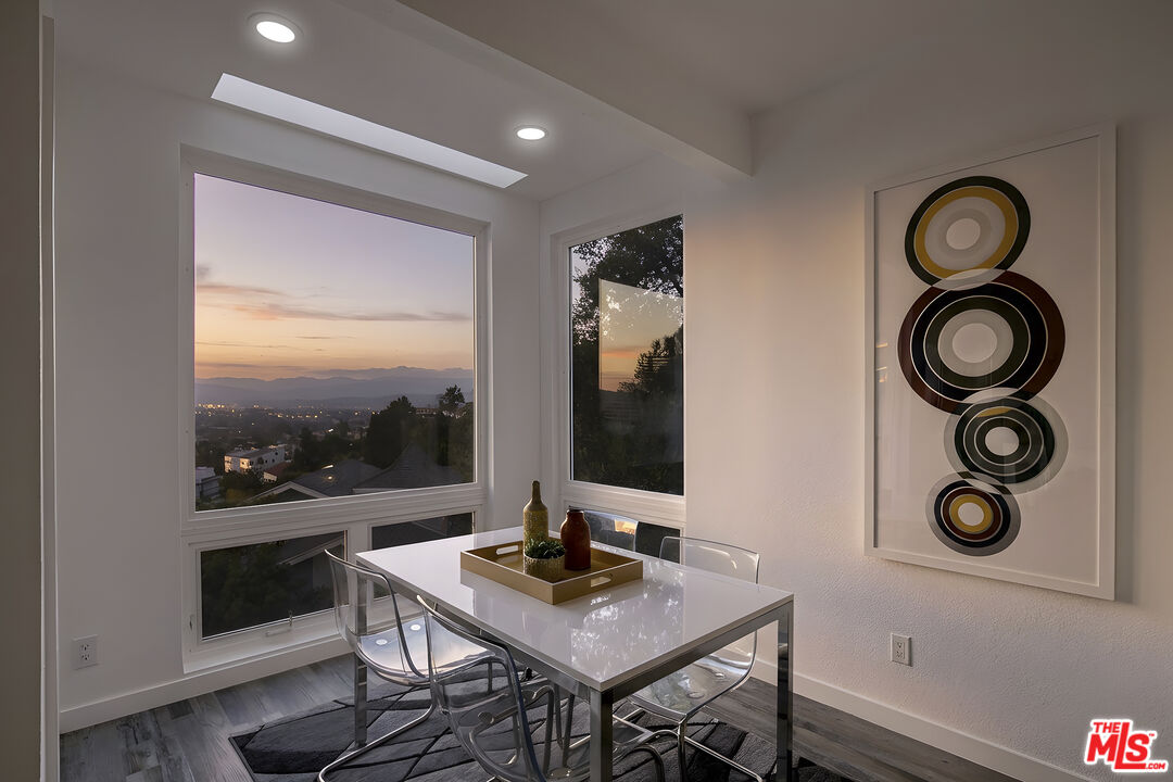 4112 Vanetta Place Pl