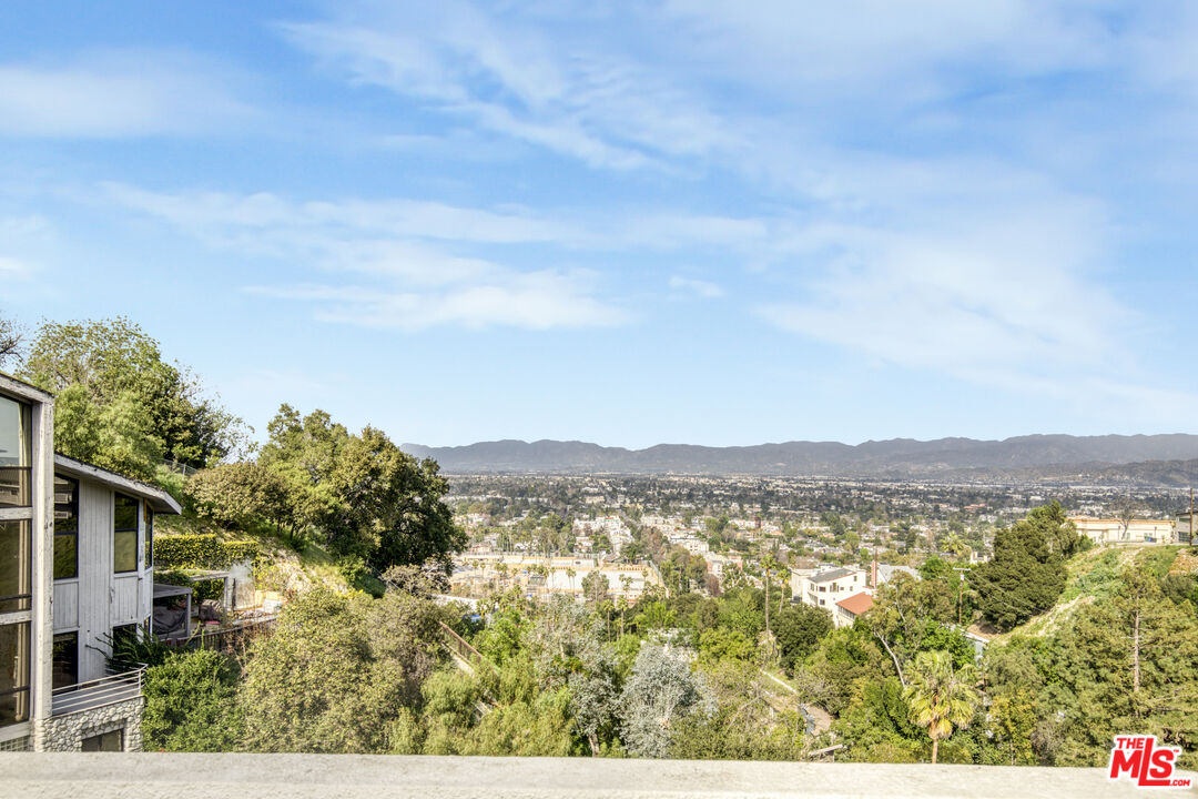 4112 Vanetta Place Pl