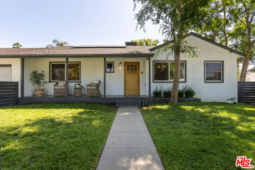 13620 Sylvan St
